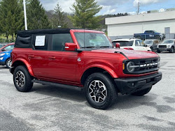 2023 Ford Bronco Outer Banks Advanced