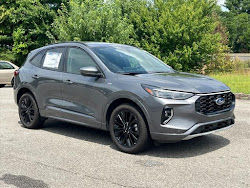 2023 Ford Escape ST-Line Elite